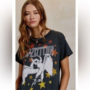 DAYDREAMER Led Zeppelin Icarus Stars Reverse GF Tee in Vintage Black